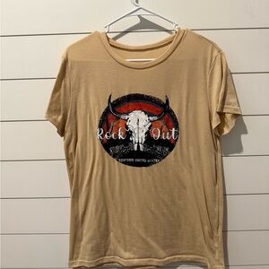 Tan Short Sleeve Tee with‎ Desert Graphic